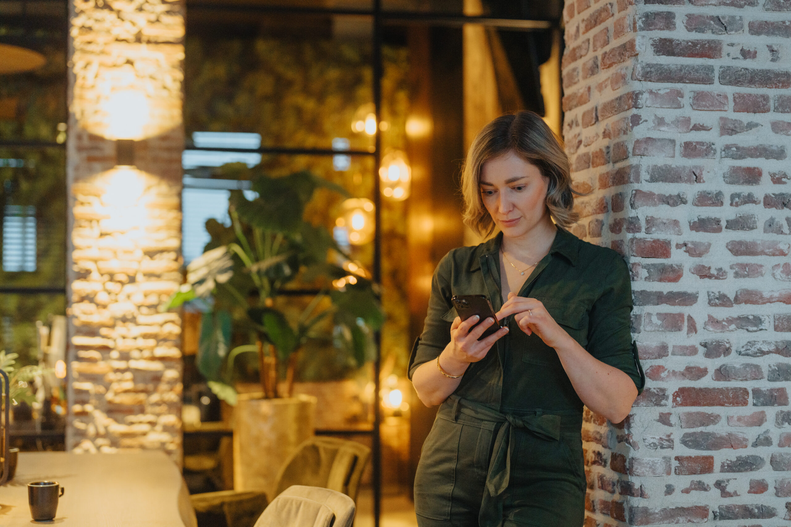 Alyssa Scrollt Op Gsm