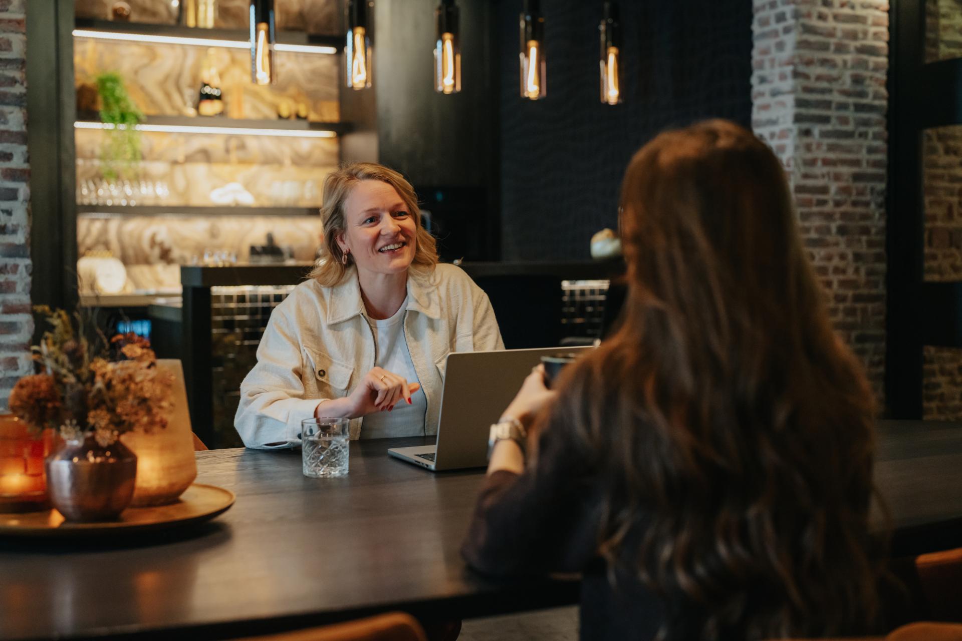 Gesprek met klant over website en online strategie